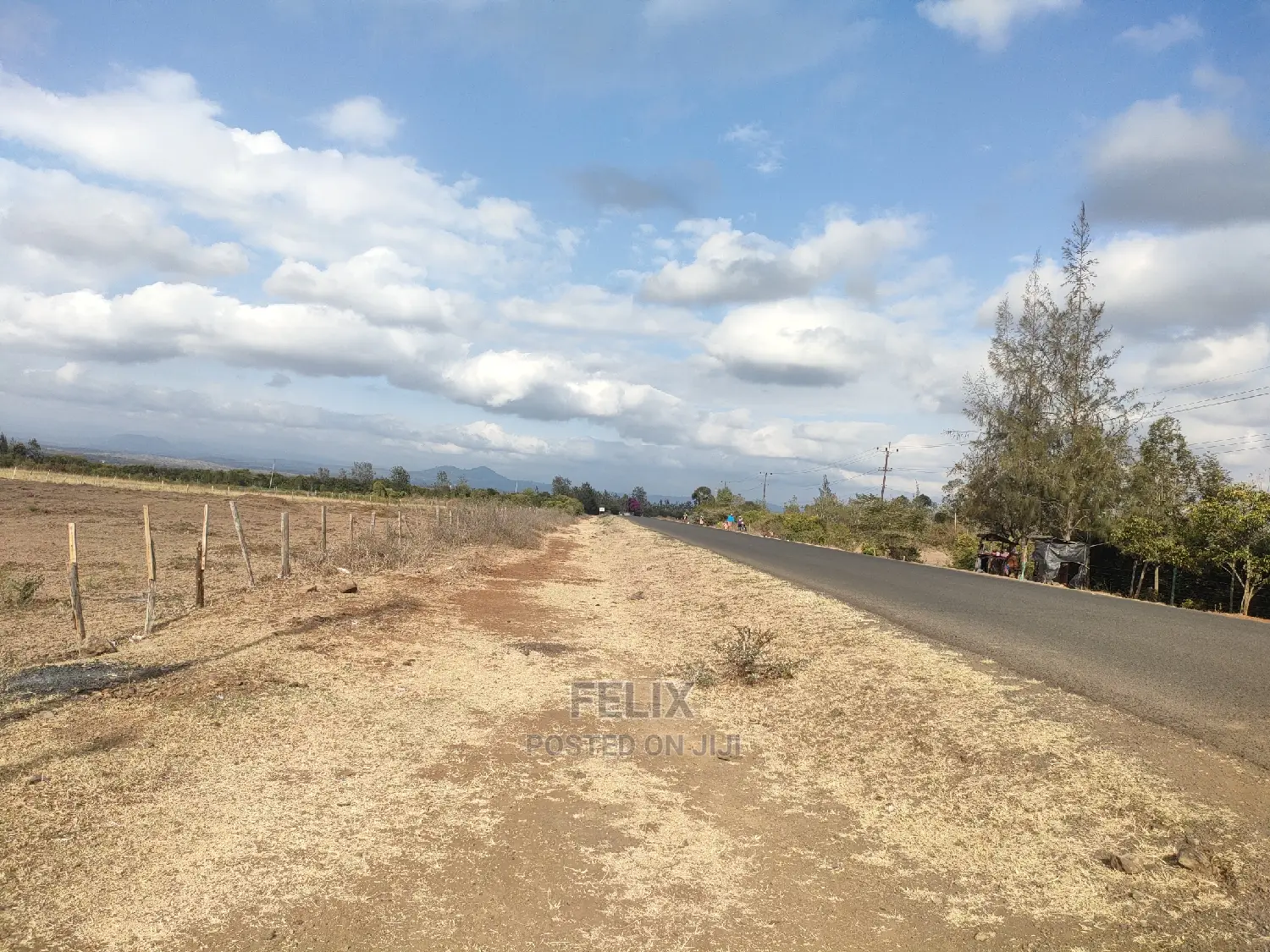 Chaka 2.5 Acres Main Tarmcac Honi/Brookside Road