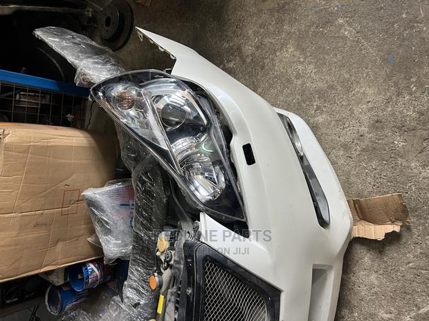 2013 SUBARU Legacy BRG Nosecut - thumbnail 3