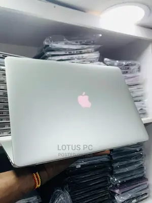 Laptop Apple MacBook Pro 2015 16GB Intel Core I7 SSD 512GB