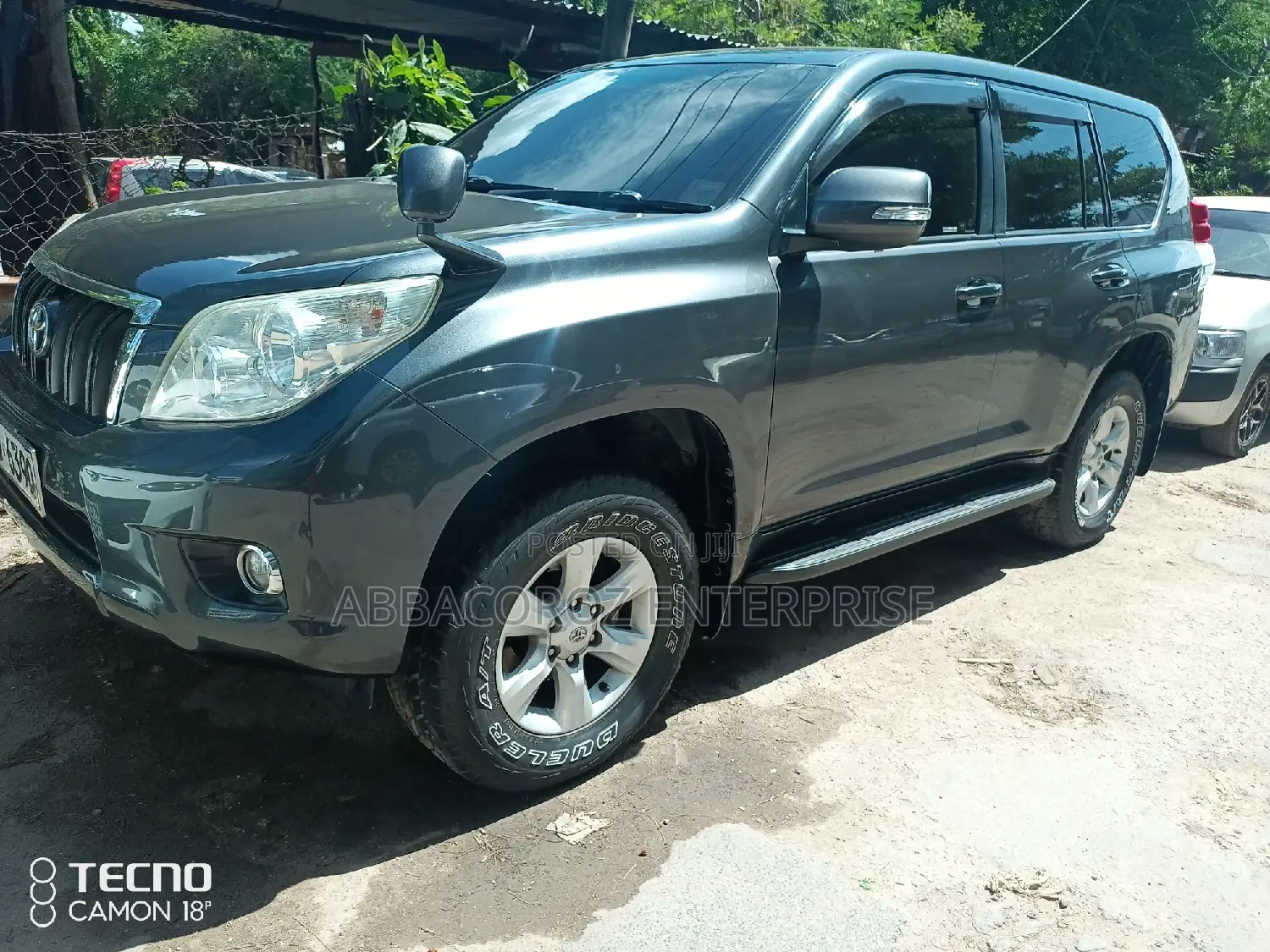 Toyota Land Cruiser Prado 2.7 I 2012 Gray
