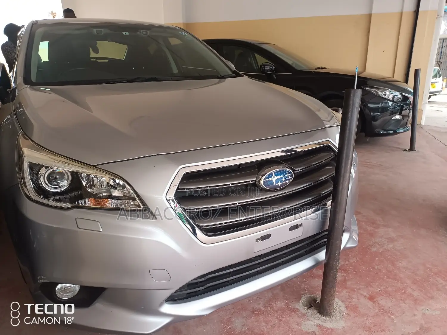 Subaru Legacy 2015 Silver