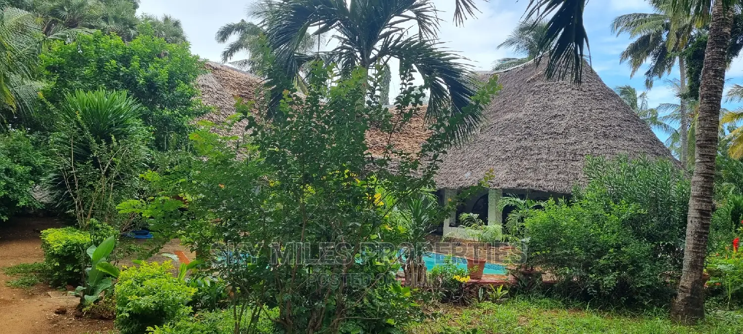 Holiday Rental,3 Bedrooms Cottage