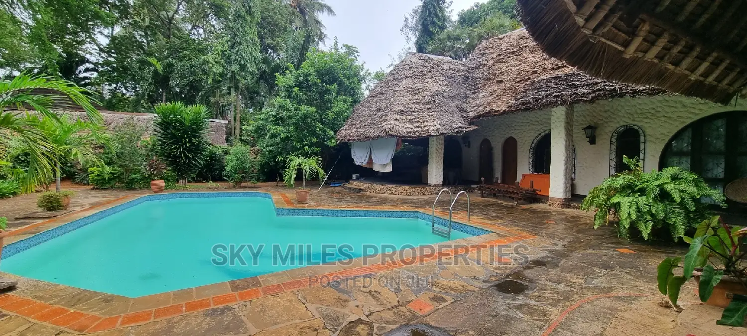Holiday Rental,3 Bedrooms Cottage