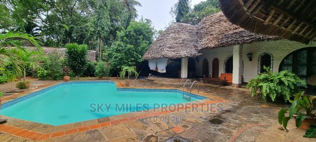 Holiday Rental,3 Bedrooms Cottage - thumbnail 5