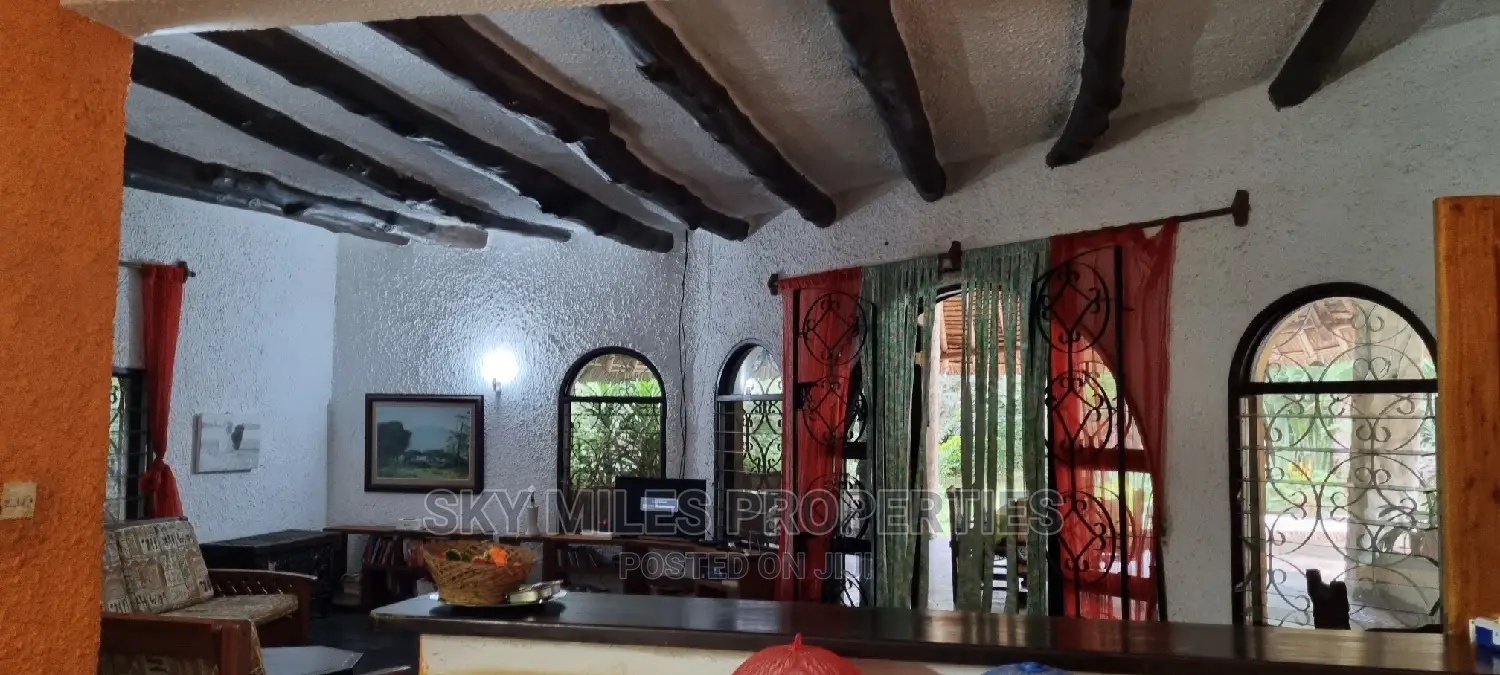 Holiday Rental,3 Bedrooms Cottage