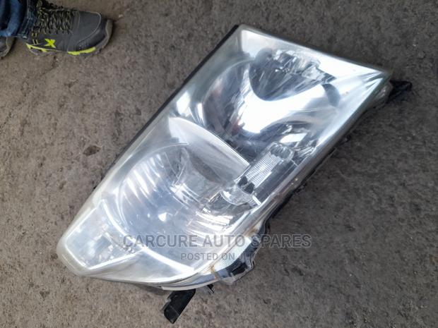Landcruiser 200 V8 Headlight Non Xenon - thumbnail 2