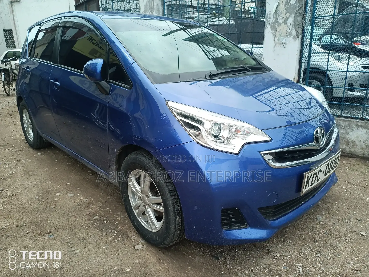 Toyota Ractis 1.5 AWD 2014 Blue