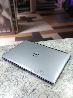 Laptop Dell Latitude E7240 8GB Intel Core I5 SSD 128GB