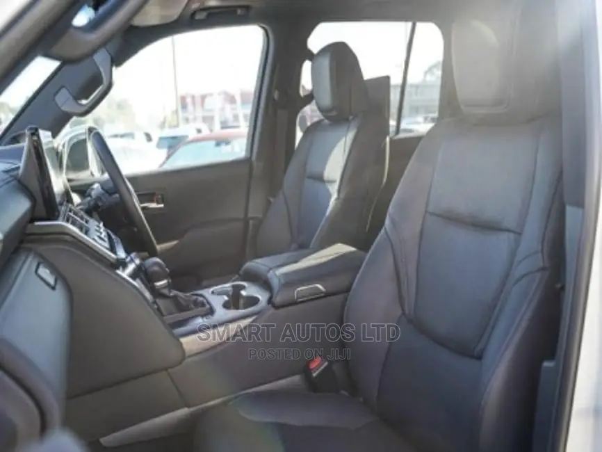 New Toyota Land Cruiser 2022 White