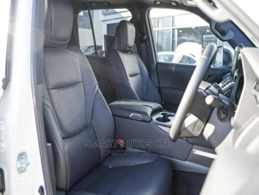 New Toyota Land Cruiser 2022 White