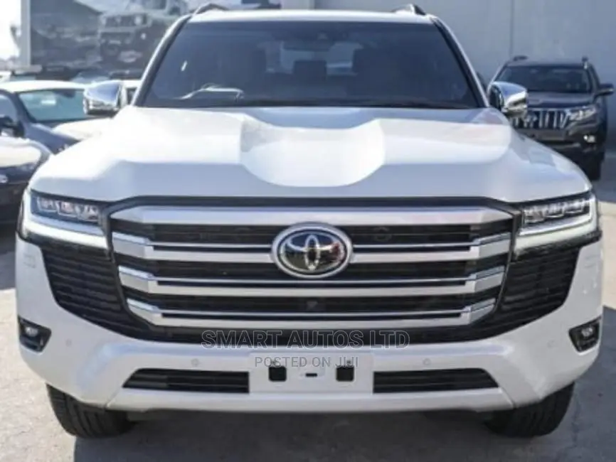 New Toyota Land Cruiser 2022 White