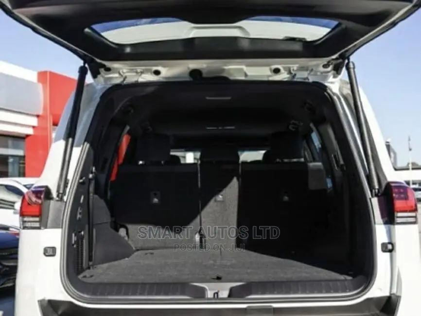 New Toyota Land Cruiser 2022 White