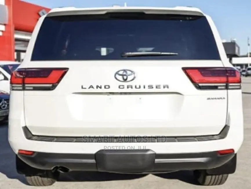 New Toyota Land Cruiser 2022 White