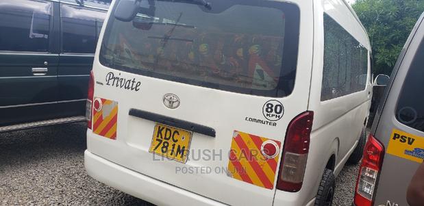 Toyota HiAce 2014 White - thumbnail 2