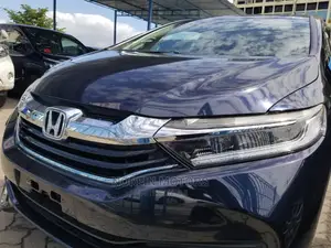 Honda Fit Shuttle 1.3 Hybrid 2WD 2014 Blue