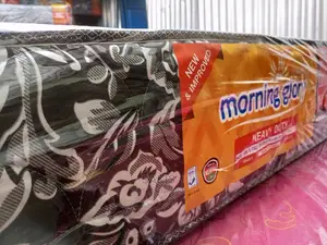Large Family Mattress! 5 X 6 10" Thick Quilted Hd Mattress