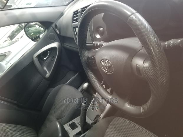 Toyota RAV4 2014 Brown - thumbnail 5