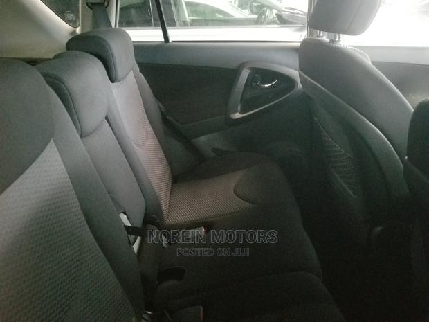 Toyota RAV4 2014 Brown - thumbnail 10