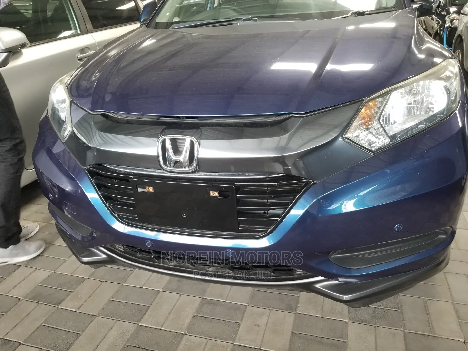 Honda Vezel 1.5 Hybrid 4WD 2014 Blue
