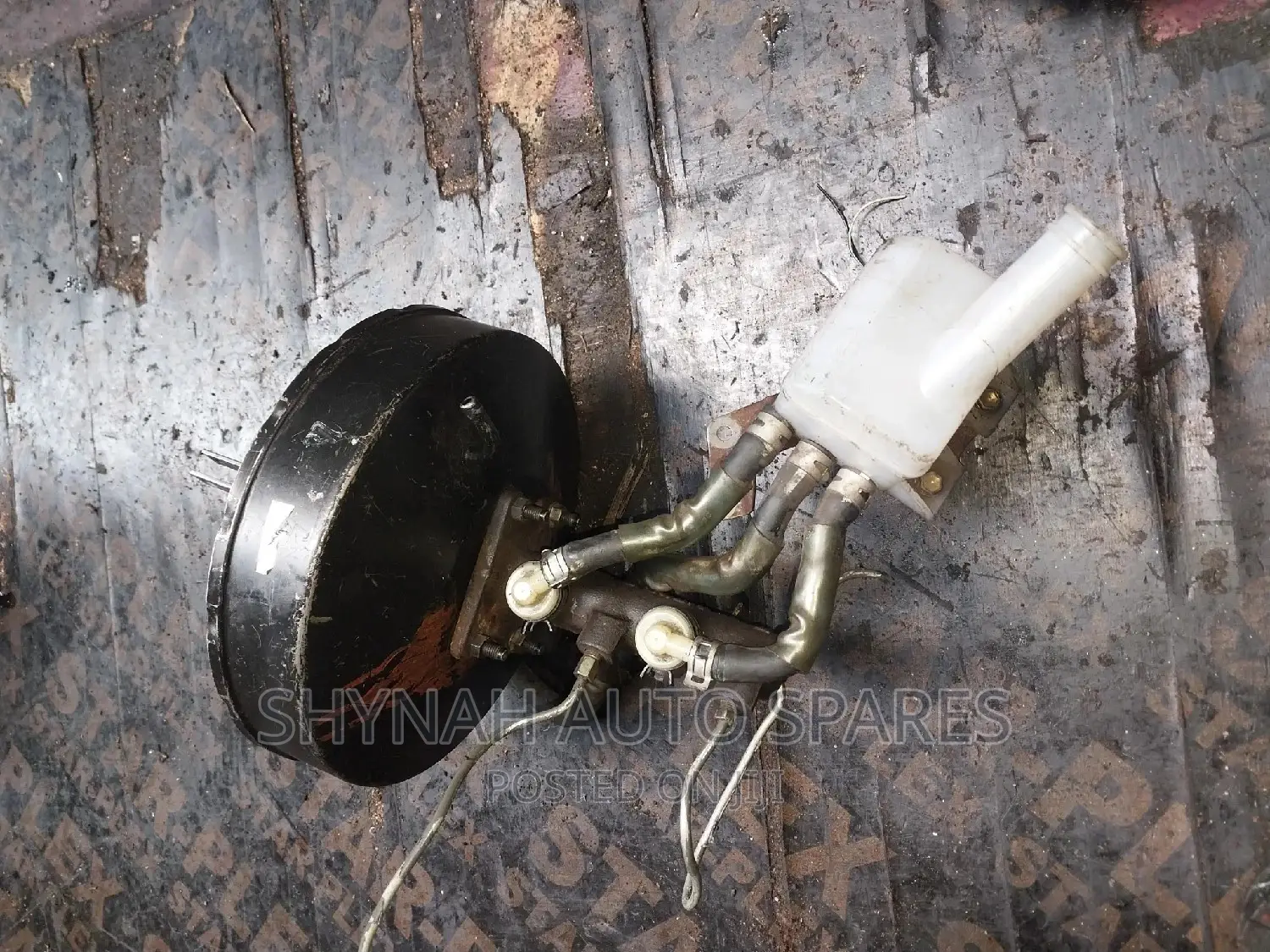 Brake Master Cylinder and Booster Toyota Shark 5l