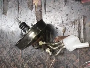 Brake Master Cylinder and Booster Toyota Shark 5l
