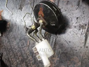 5L Brake Booster and Brake Master Cylinder 