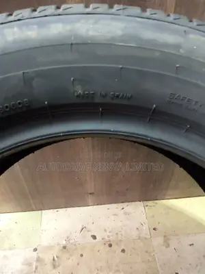 205/60r16 Bridgestone Tyre