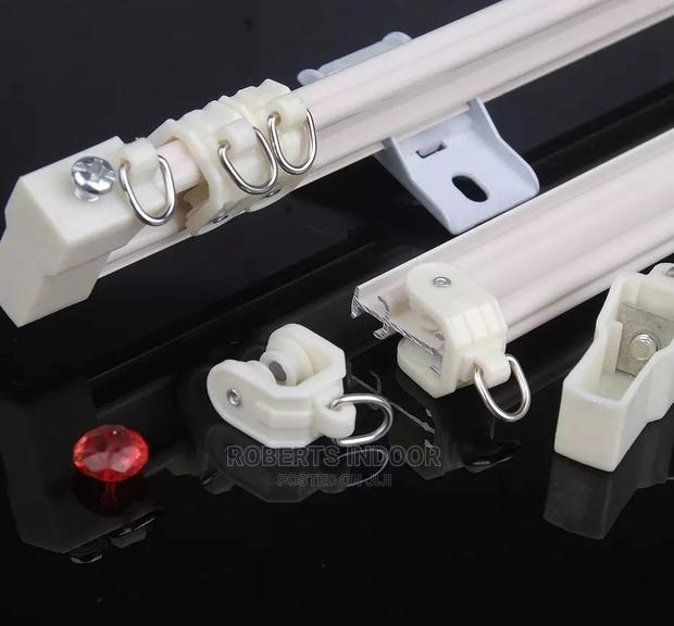 6m White Pvc Bendable Rail - main view