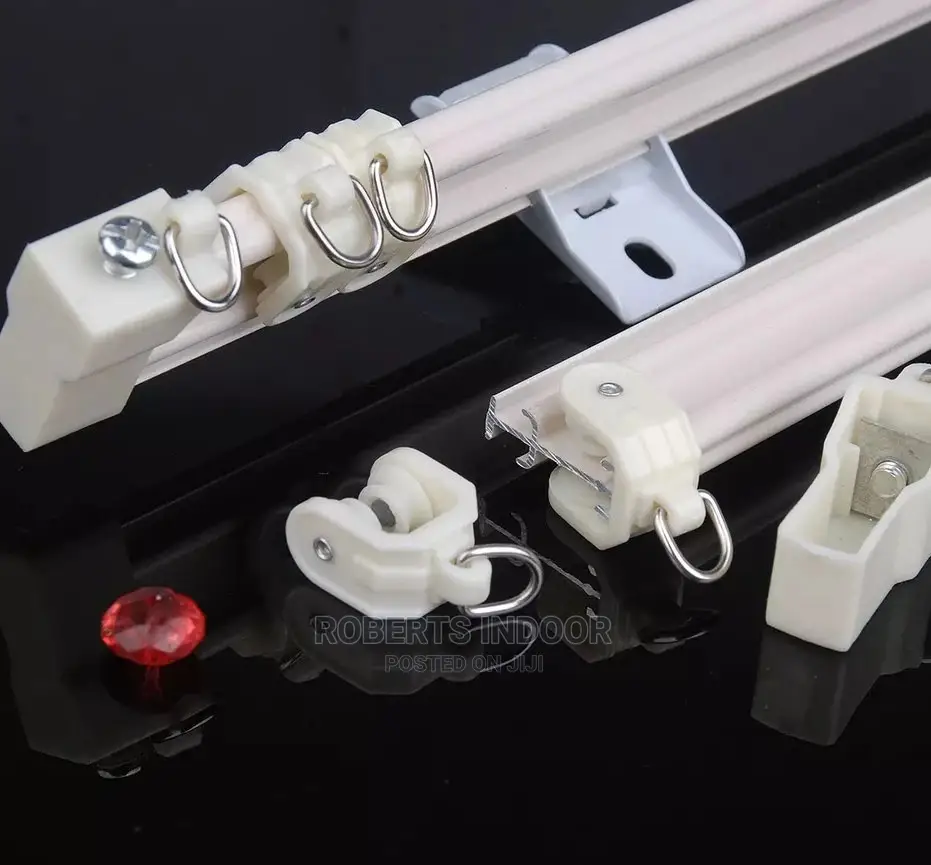 6m White Pvc Bendable Rail