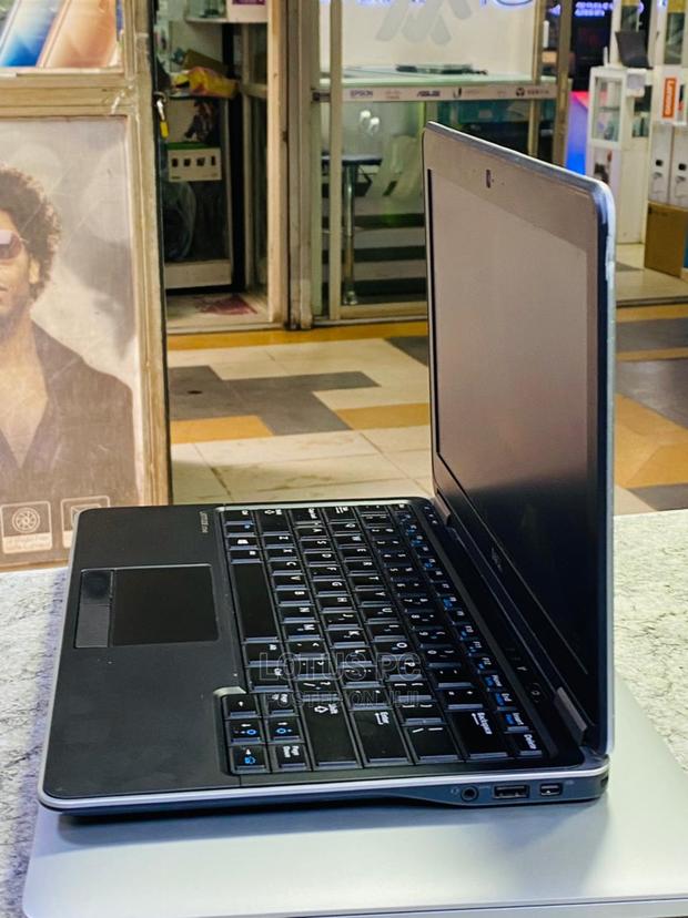 Laptop Dell Latitude E7240 4GB Intel Core I5 SSD 128GB - thumbnail 2