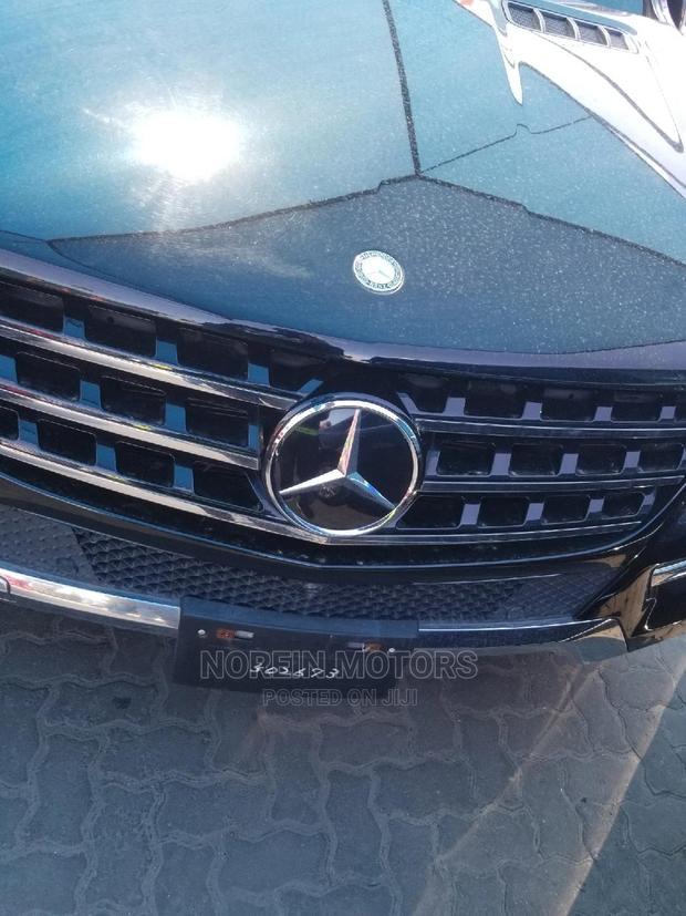 Mercedes-Benz M Class 2014 Black - thumbnail 2