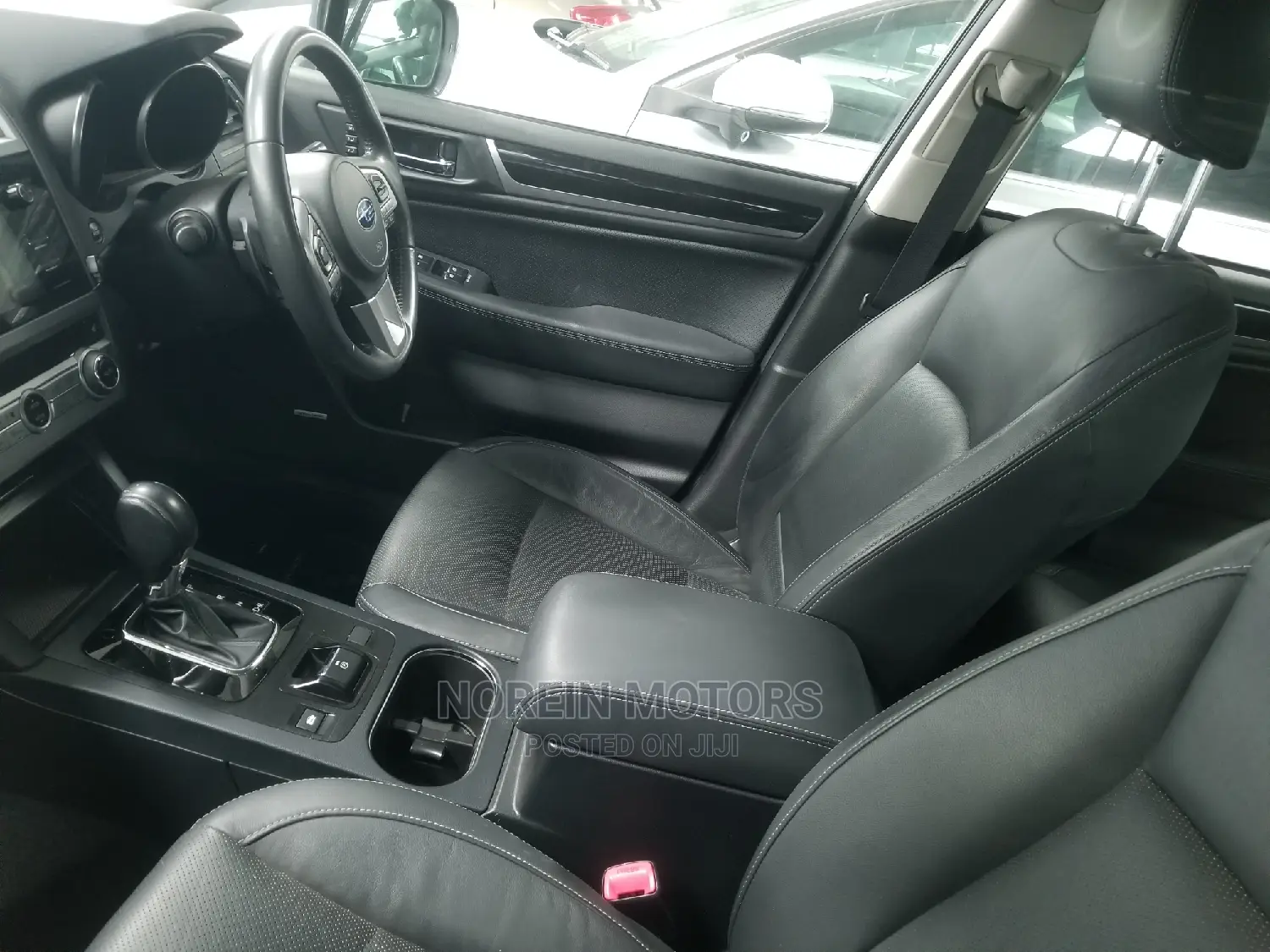 Subaru Legacy 2015 Silver