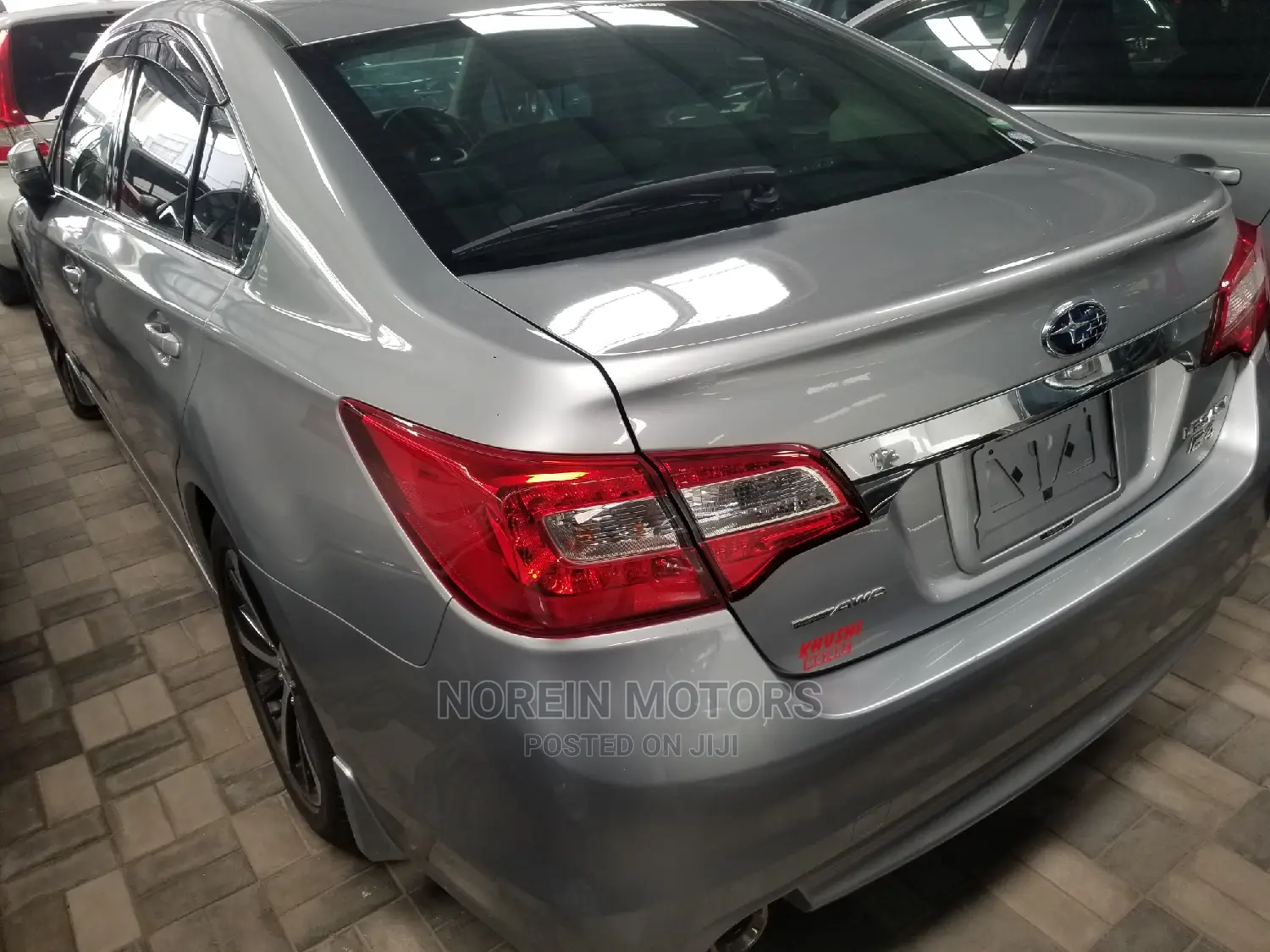 Subaru Legacy 2015 Silver
