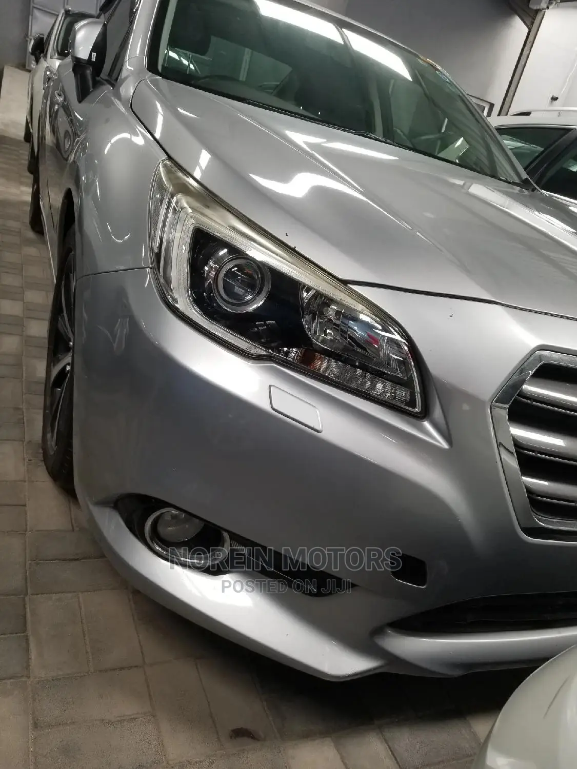 Subaru Legacy 2015 Silver