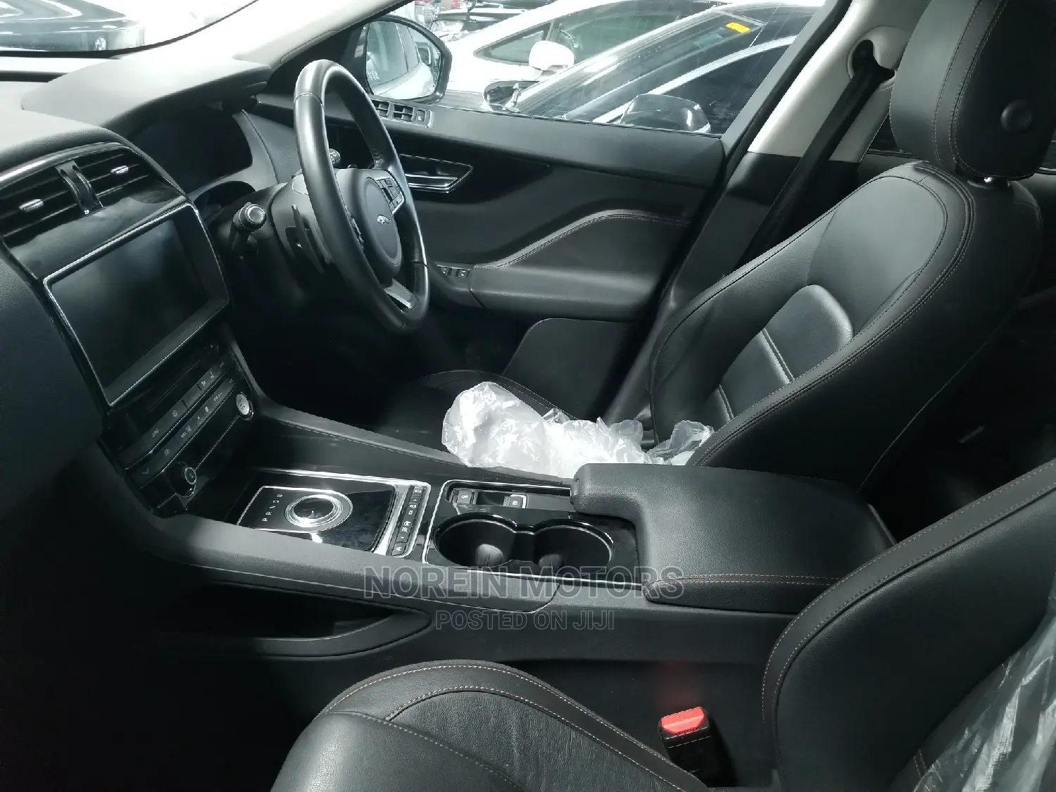 Jaguar F-Pace 20d Prestige 2017 White
