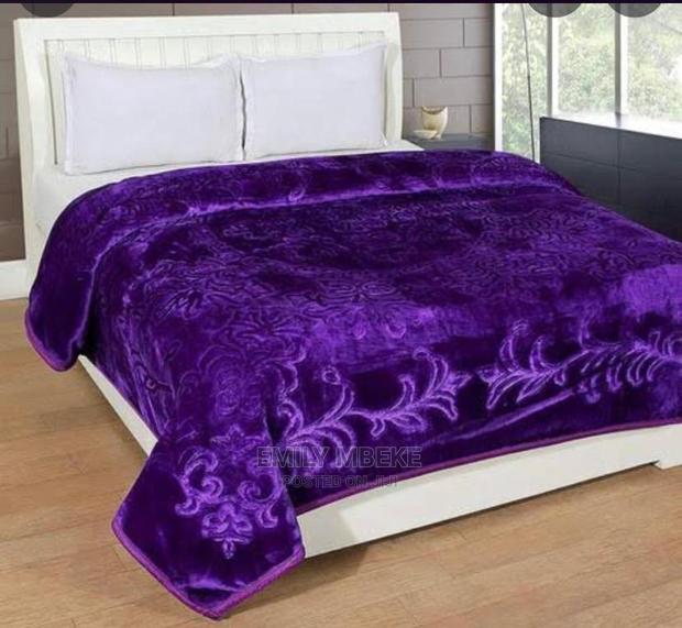 Warm Plain Fleece Blanket - thumbnail 2