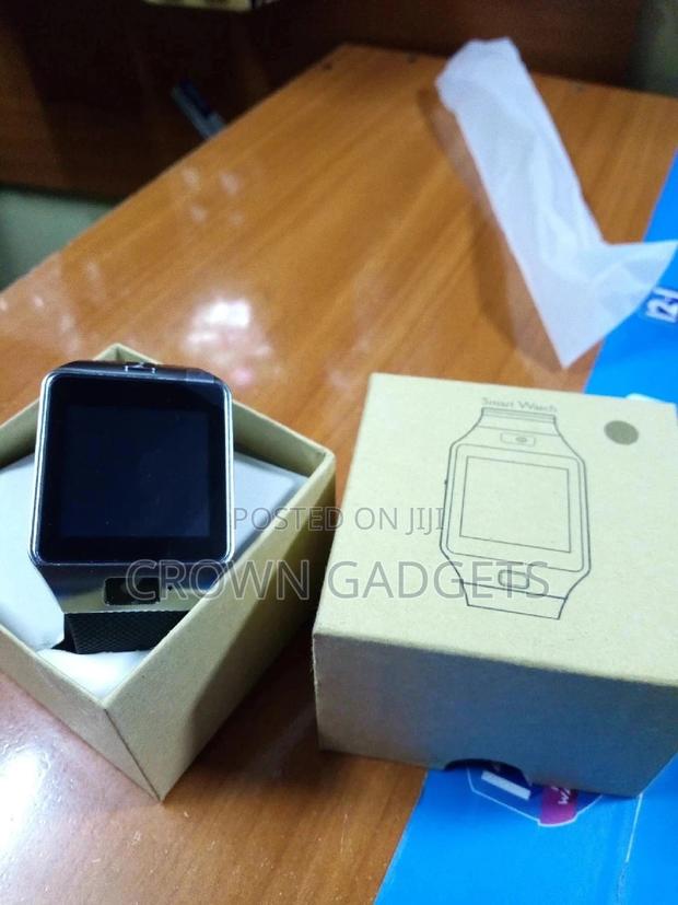 Bluetooth Smart Watch - thumbnail 3