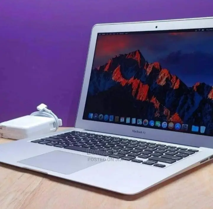 Laptop Apple MacBook Air 2015 8GB Intel Core I5 SSD 256GB
