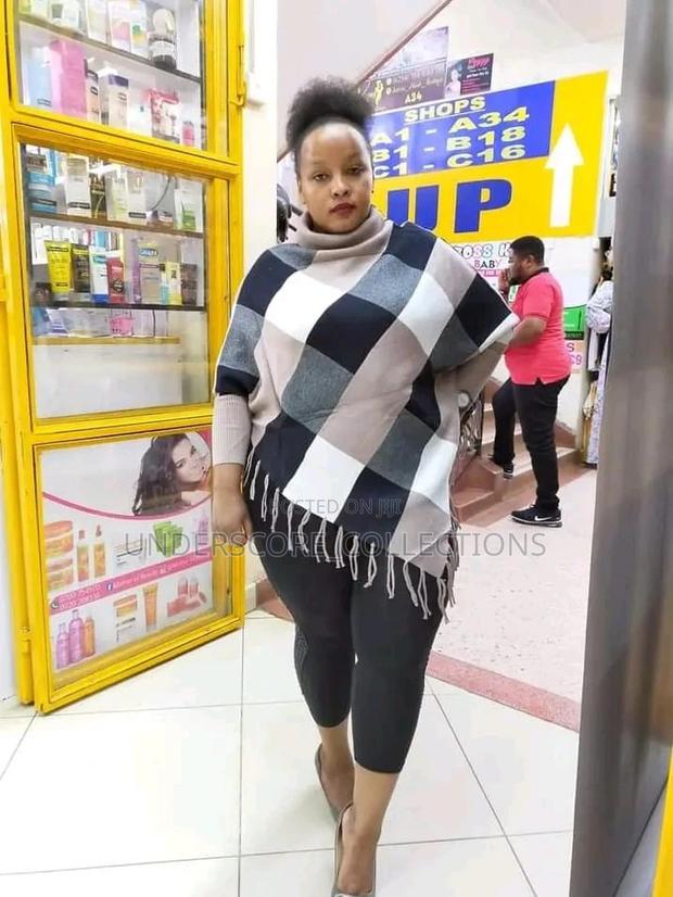 Warm Quality Ponchos - thumbnail 4