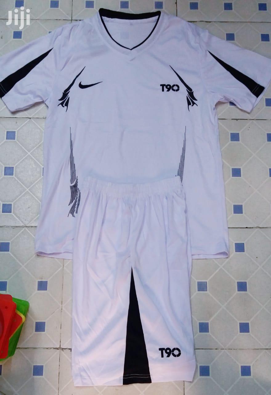 Football Jearsy Uniforms or Kits