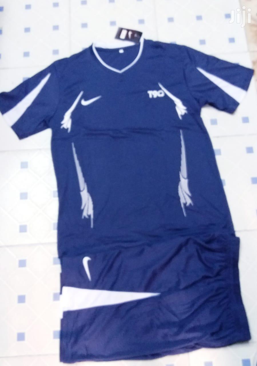 Football Jearsy Uniforms or Kits