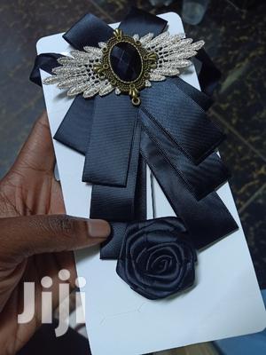 Black French Bowtie - thumbnail 2