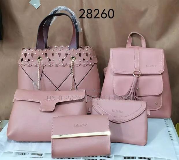 Unique Quality Handbag - thumbnail 4