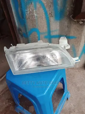 Toyota 100 Headlight