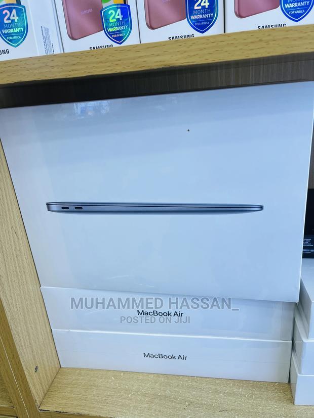 New Laptop Apple MacBook Air 2020 M1 8GB Apple M1 SSD 256GB