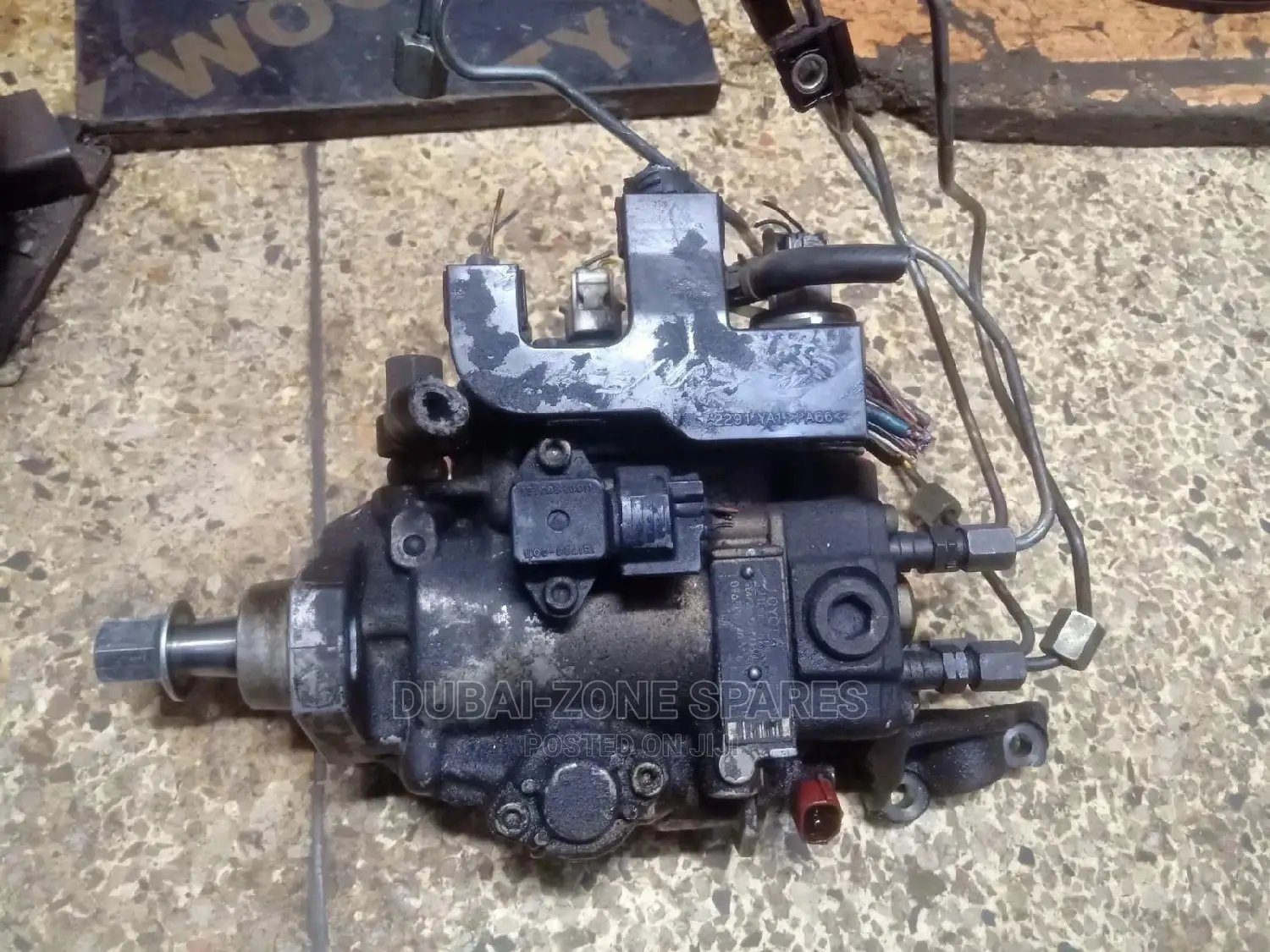 Injector Pump Prado 95.