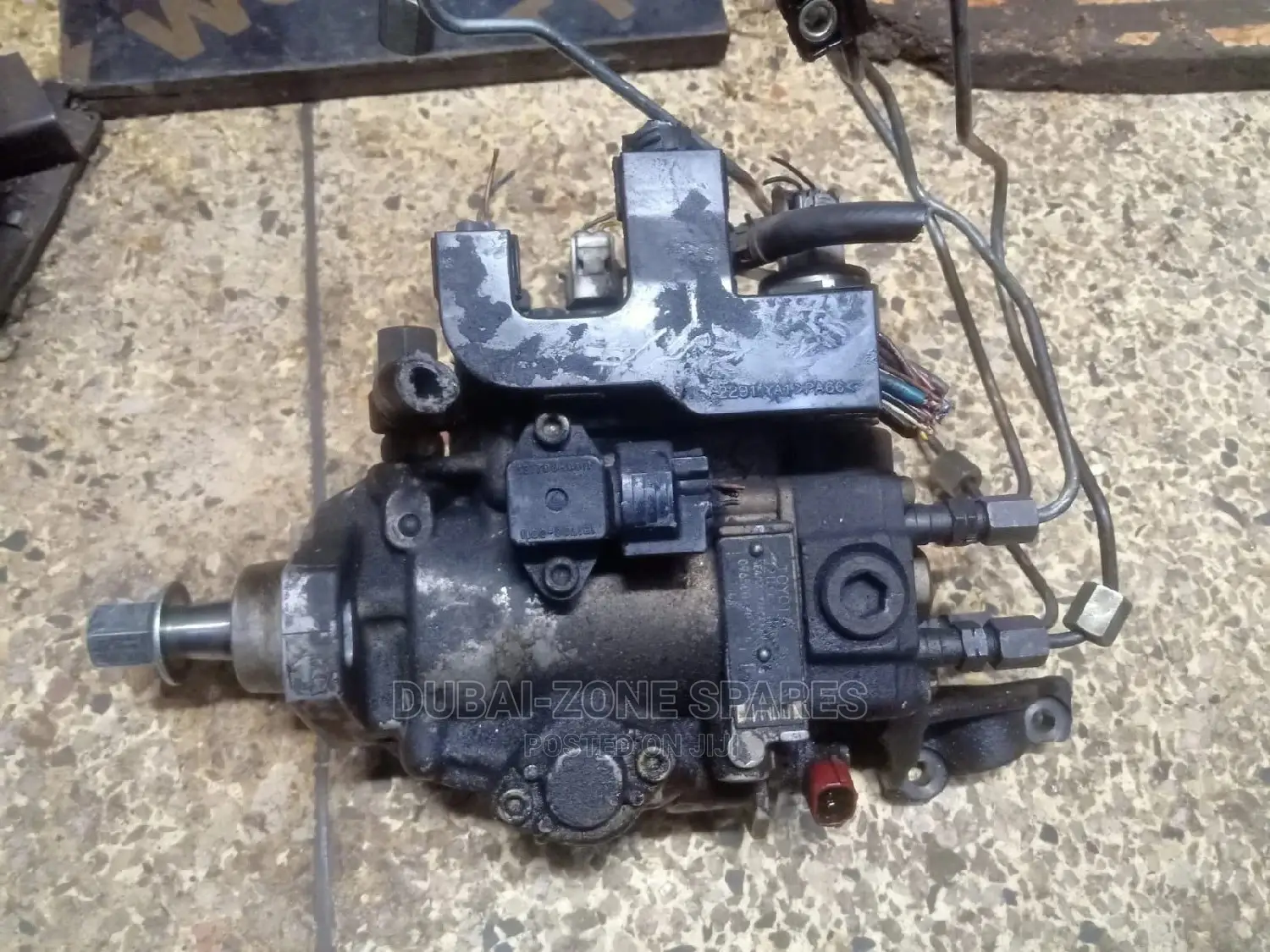 Injector Pump Prado 95.