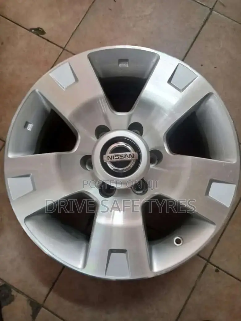 17 Inch Nissan Patrol Rims Set( Tiwan)