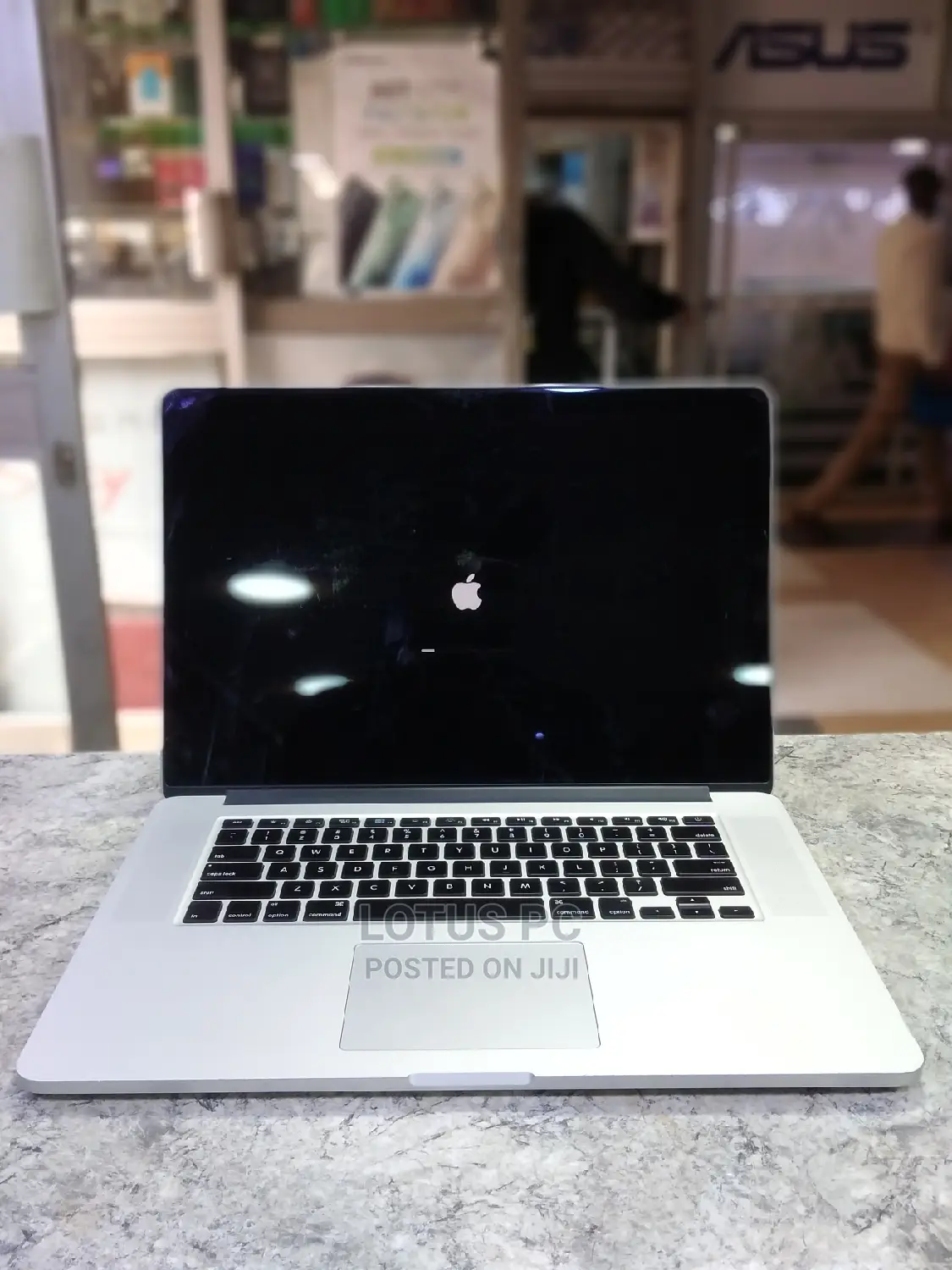 Laptop Apple MacBook 2015 16GB Intel Core I7 SSD 256GB