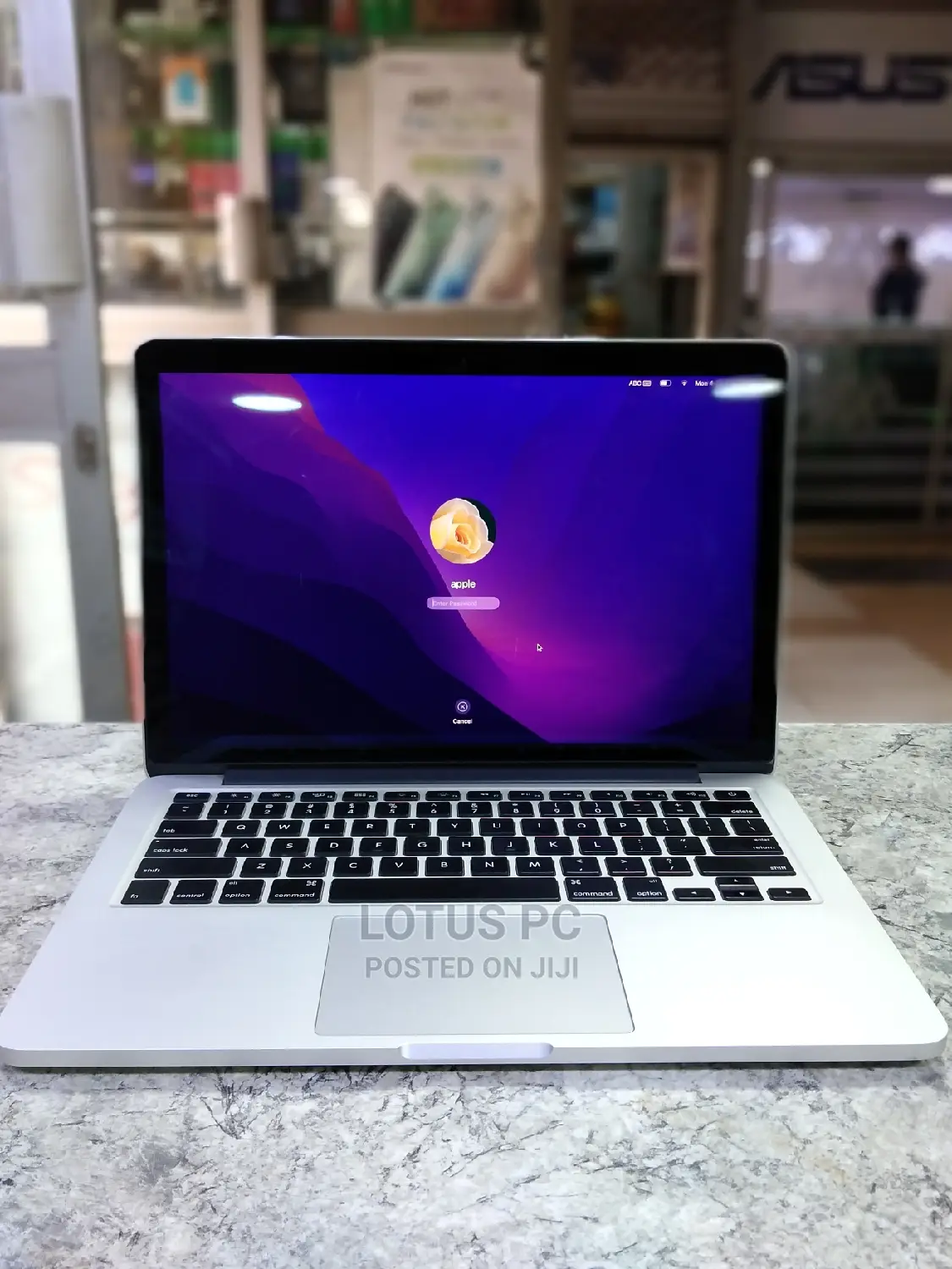 Laptop Apple MacBook 2015 8GB Intel Core I5 SSD 256GB